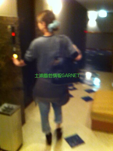 ���Ŋ���؂�Z�b�N�X